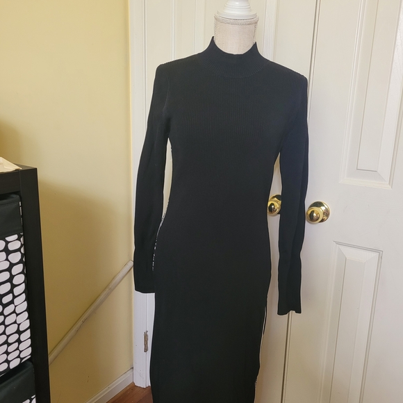 Michael Kors Elegant Black Long Sleeve Dress - Picture 7 of 7
